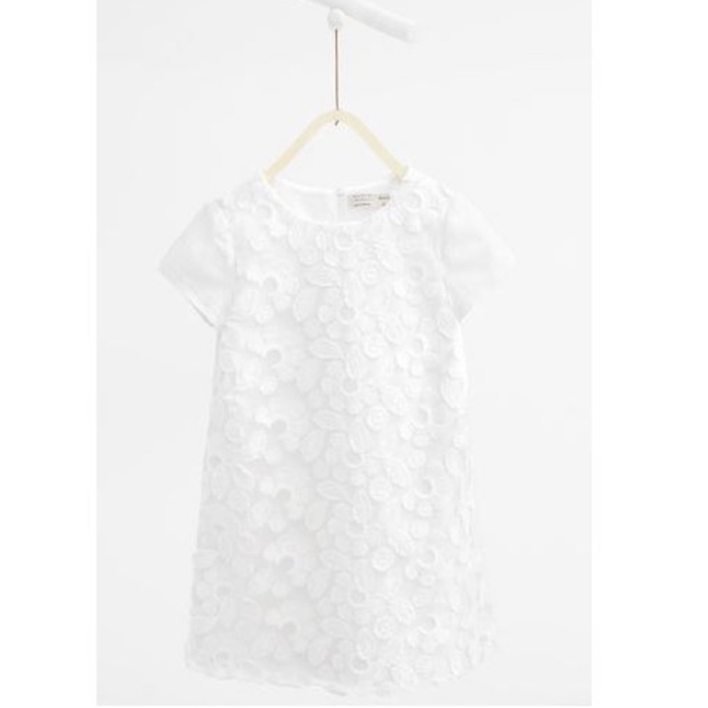 Zara girls white dress 6 embroidered flowers textured